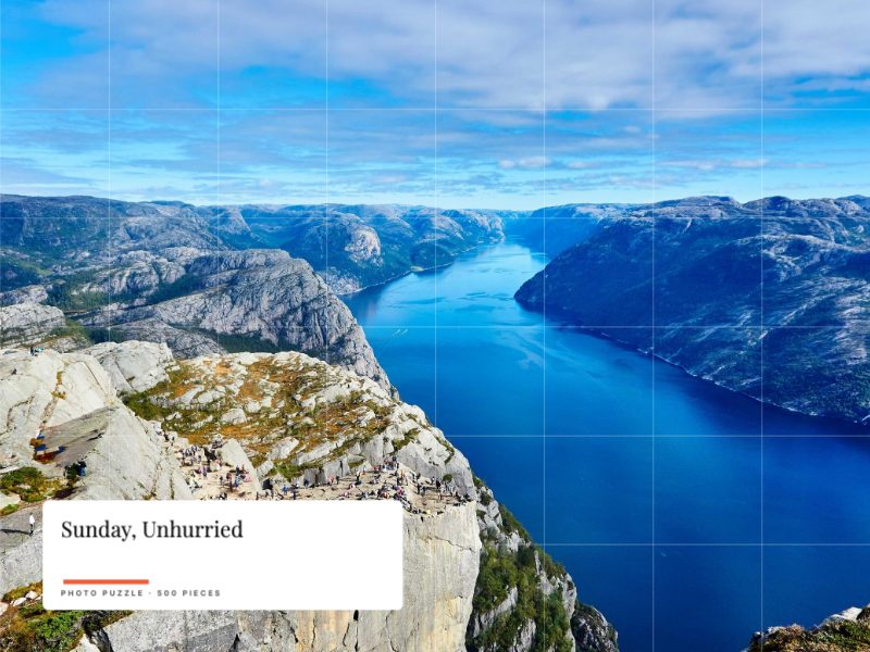 Sunday Photo Puzzle — Photo Products template preview (3366×2528)